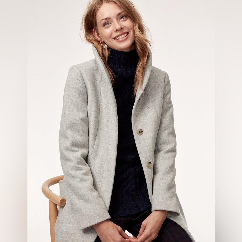 Aritzia Wilfred The Cocoon Coat (light gray)